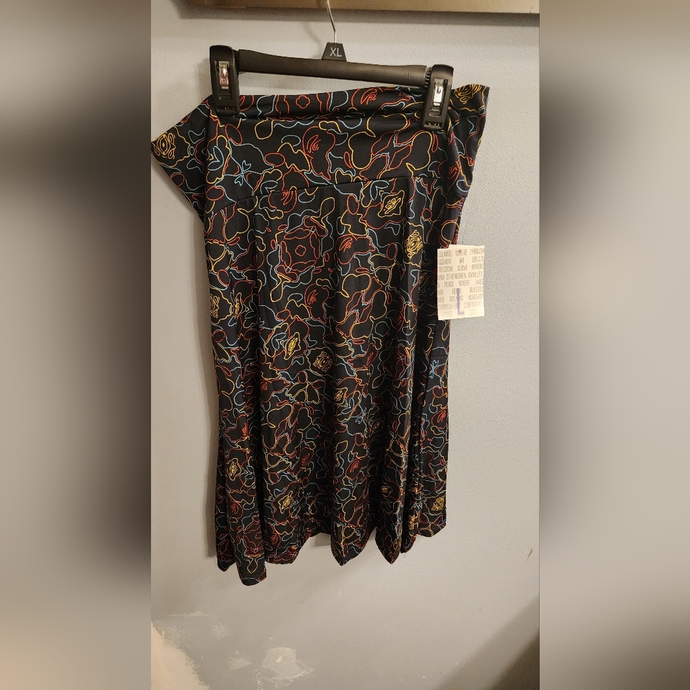 🍉LuLaRoe A-Line Skirt with Multicolor Abstract Pattern